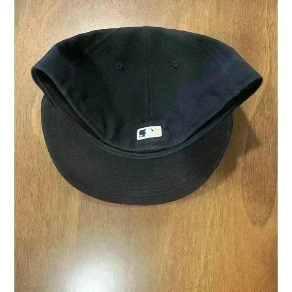 Pittsburgh Pirates New Era MLB Hat 100% Wool 7 1/2 Plain Logo - Picture 4 of 8